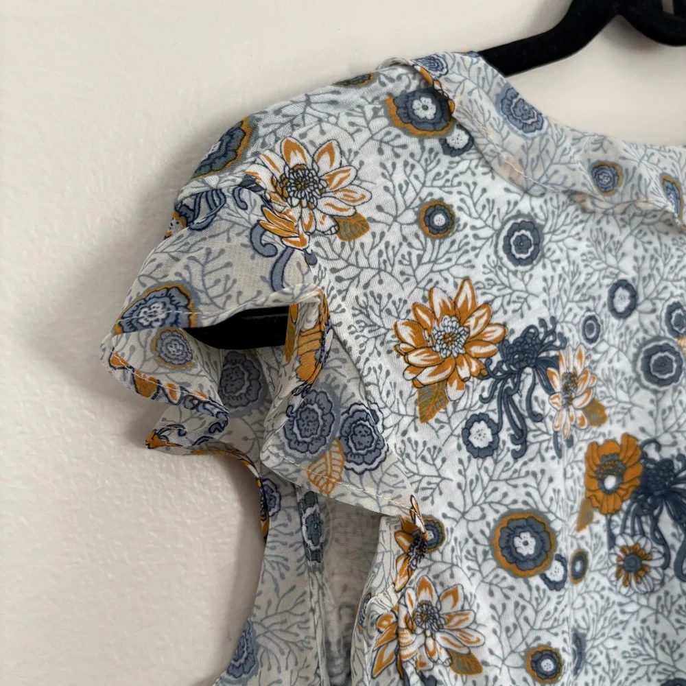 NWT Lucky Brand Blue Floral Blouse Size Small - Picture 11 of 12